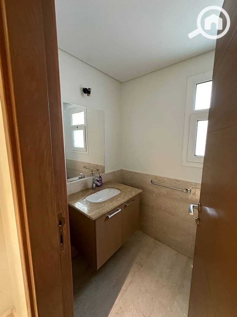 6 IMG-20251204-WA0162. jpg