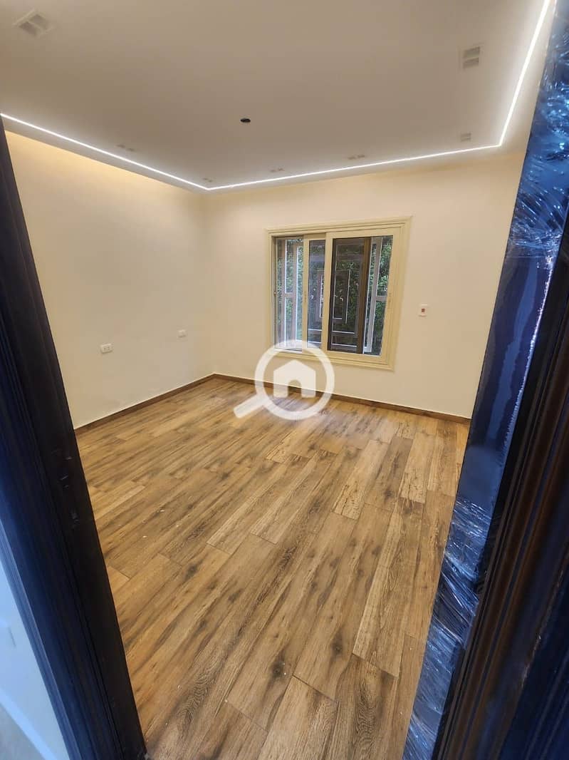 2 WhatsApp Image 2025-10-15 at 1.16. 35 PM (1). jpeg