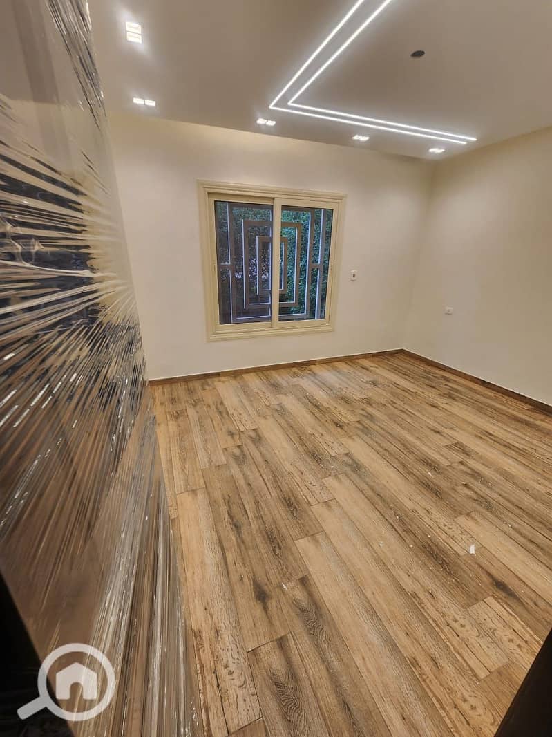 4 WhatsApp Image 2025-10-15 at 1.16. 35 PM (3). jpeg