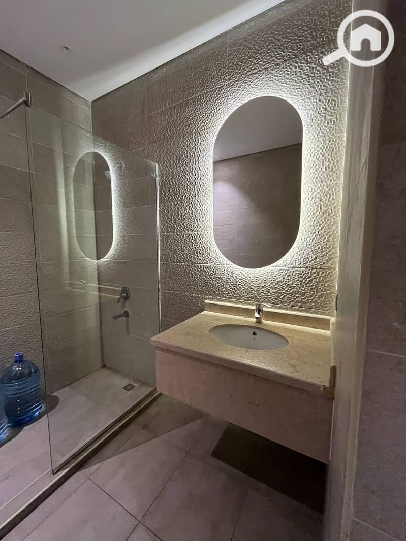 5 WhatsApp Image 2025-12-02 at 12.45. 17 PM (1). jpeg