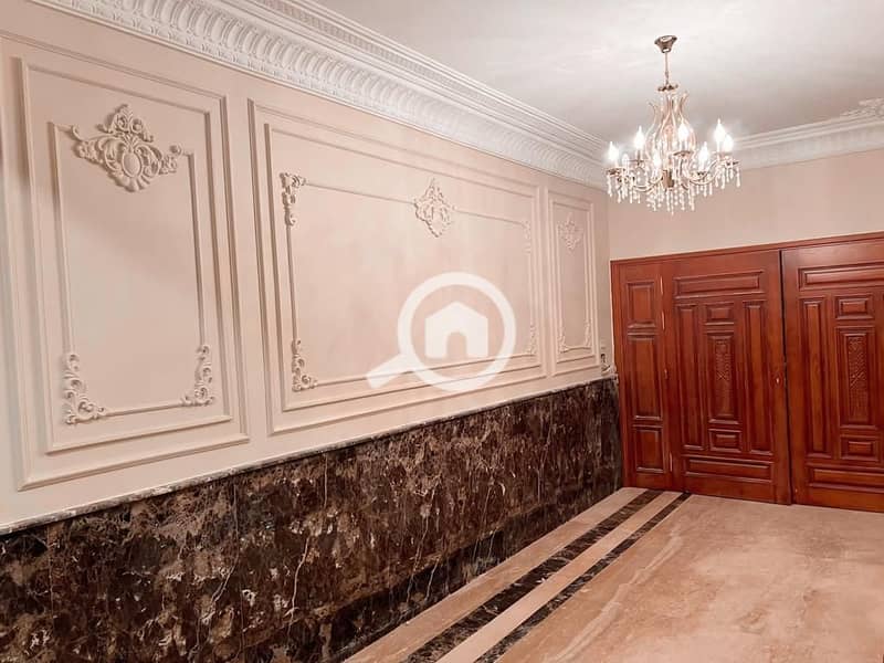 4 ee29fcad-04d6-4add-9e8d-b58858d04b80. jpg