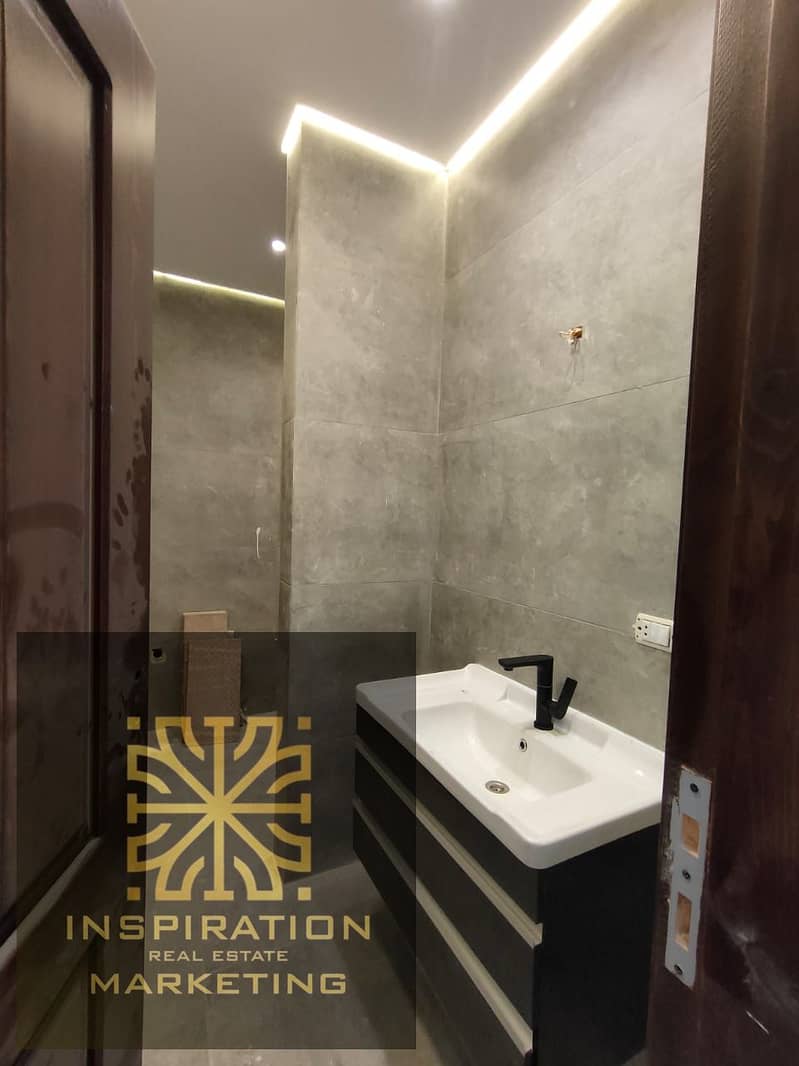 18 WhatsApp Image 2025-12-01 at 16.53. 54_10b80efc. jpg