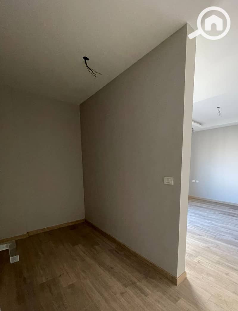 5 WhatsApp Image 2025-08-18 at 21.02. 25_a276067b. jpg