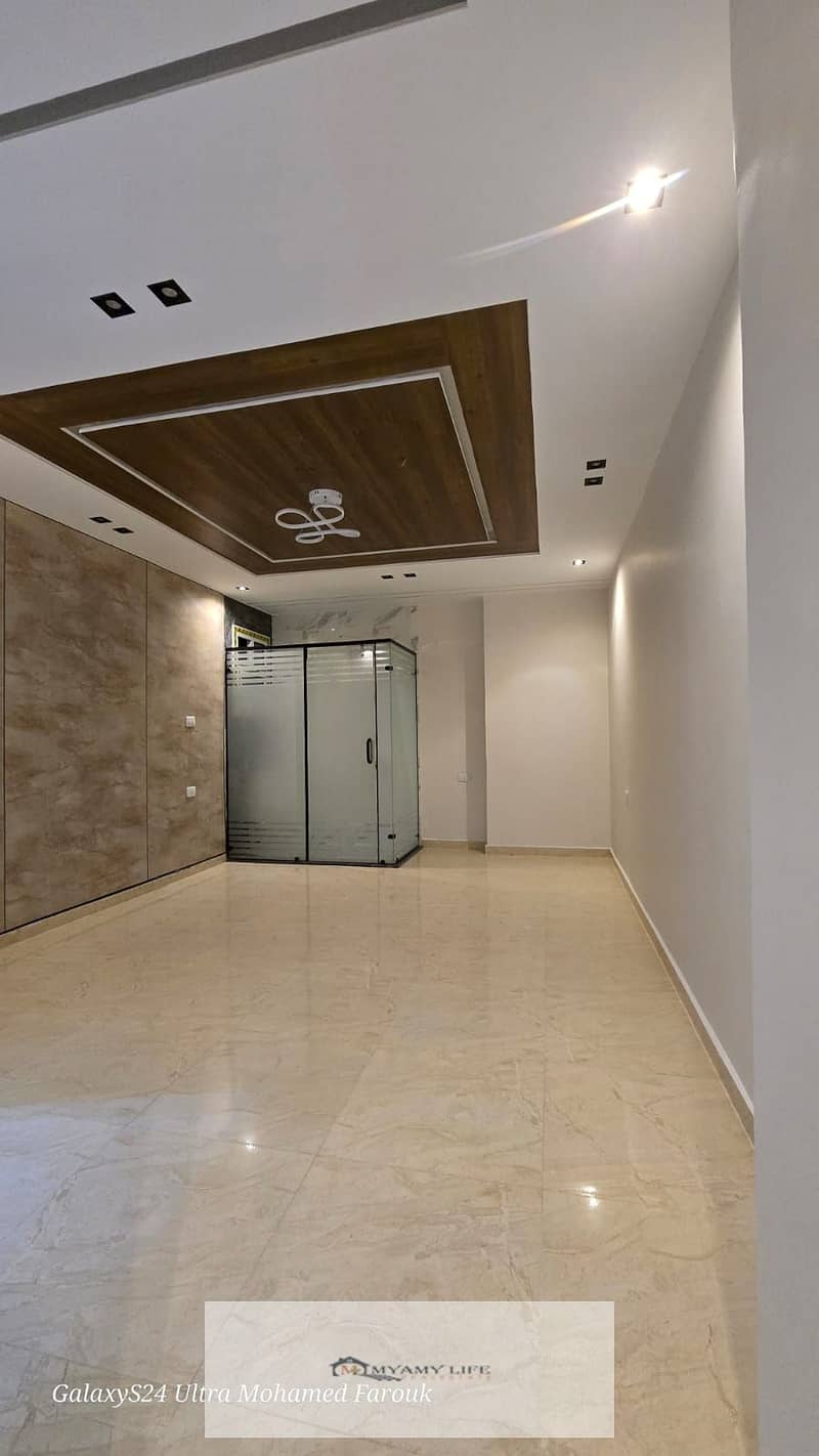 20 WhatsApp Image 2025-12-04 at 11.46. 14 AM. jpeg