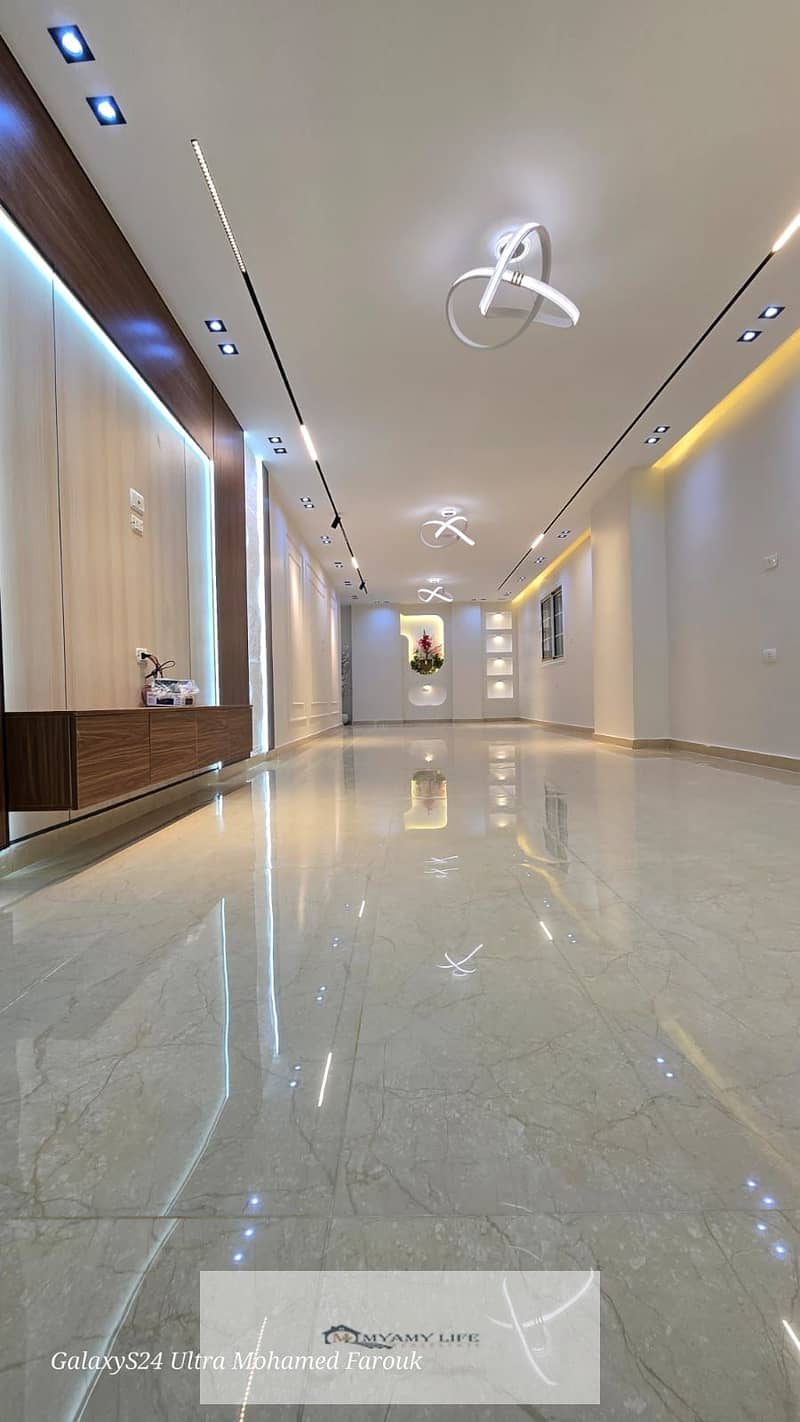 28 WhatsApp Image 2025-12-04 at 11.46. 17 AM. jpeg