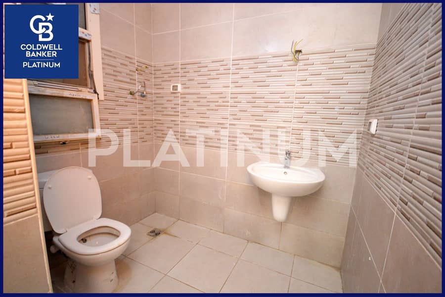 14 14-2000x1333. png