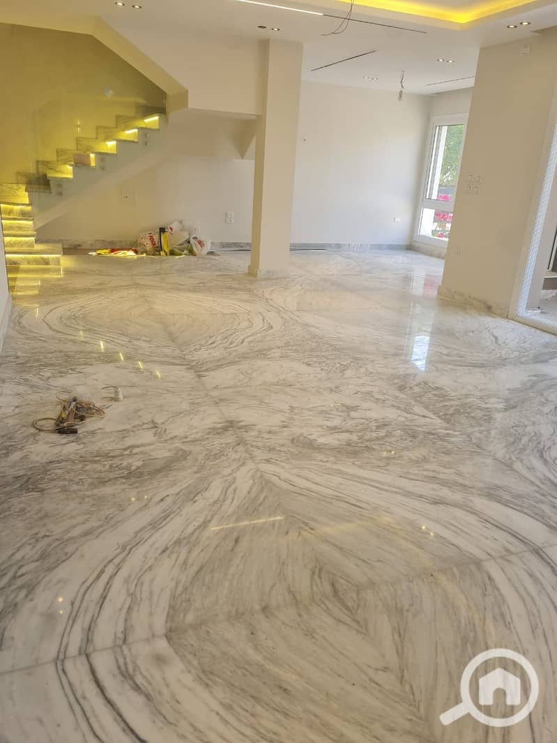 3 002ef54e-955c-40f0-874d-85ded20617c8. jpg