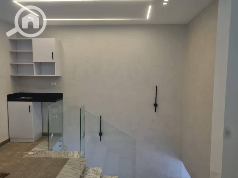 6 708bb2ae-55aa-42df-b875-150dfb088ba6. jpg