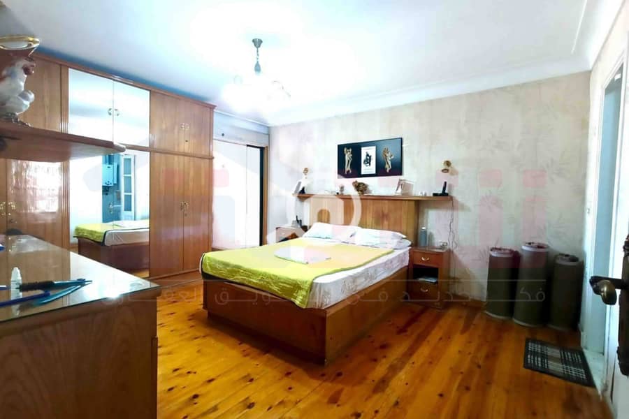 8 WhatsApp Image 2025-11-29 at 17.16. 32 (1). jpg