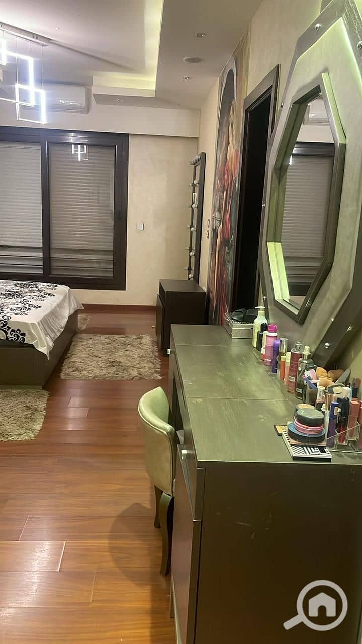 10 WhatsApp Image 2025-12-04 at 14.49. 35_acebdfaf. jpg