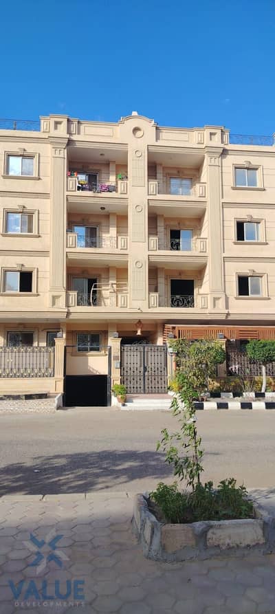 دوبلكس 4 غرف نوم للبيع في مدينة الشروق، القاهرة - WhatsApp Image 2025-12-04 at 1.10. 37 PM (4). jpeg