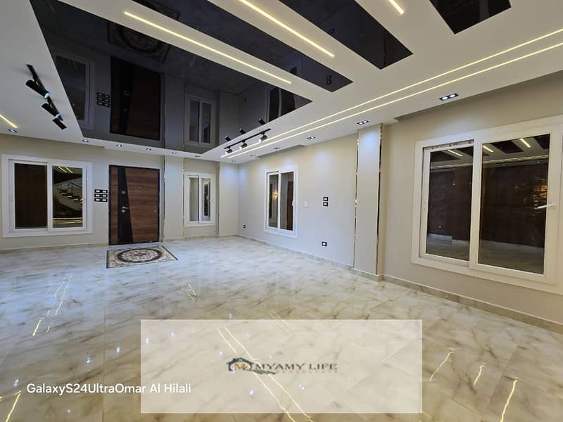 5 WhatsApp Image 2025-12-04 at 11.16. 12 AM (1). jpeg