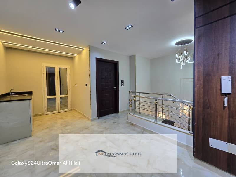 17 WhatsApp Image 2025-12-04 at 11.16. 15 AM (1). jpeg