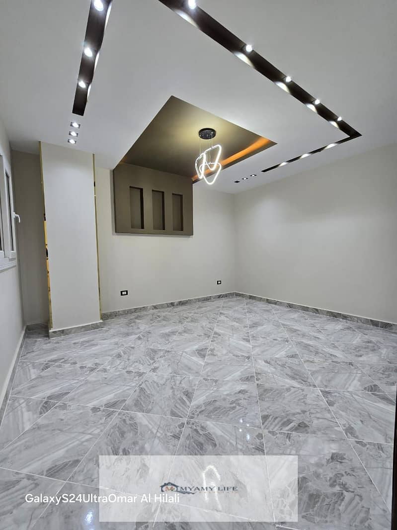 19 WhatsApp Image 2025-12-04 at 11.16. 15 AM (3). jpeg