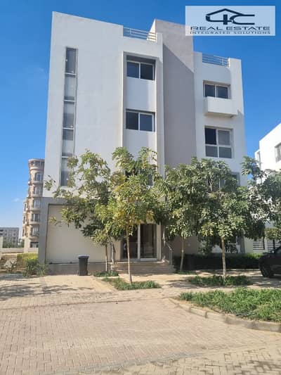 4 Bedroom Duplex for Sale in New Cairo, Cairo - WhatsApp Image 2025-12-03 at 14.45. 40. jpeg 4 Bedroom Duplex for Sale in New Cairo, Cairo - WhatsApp Image 2025-12-03 at 14.45. 40. jpeg