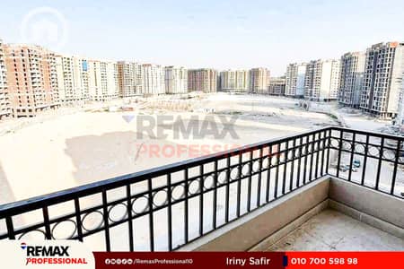 شقة 3 غرف نوم للبيع في 6 أكتوبر، الجيزة - WhatsApp Image 2025-10-28 at 4.17. 37 PM. jpg