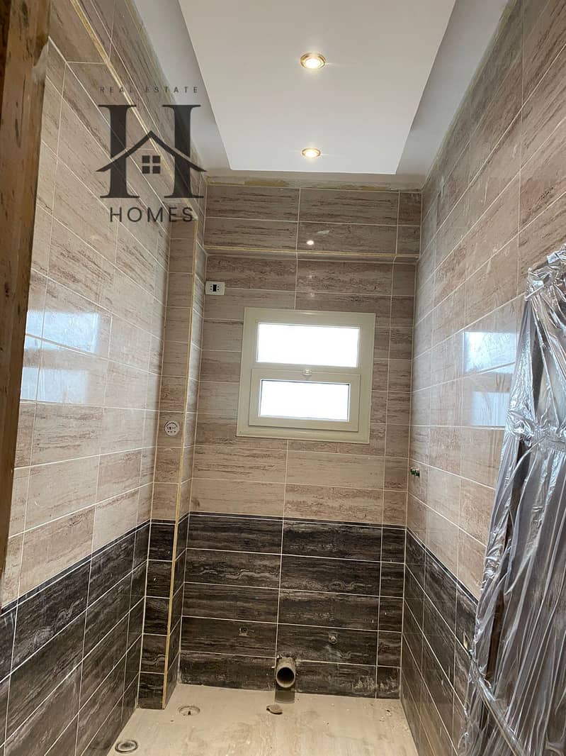 10 WhatsApp Image 2025-12-04 at 12.50. 56 PM. jpeg