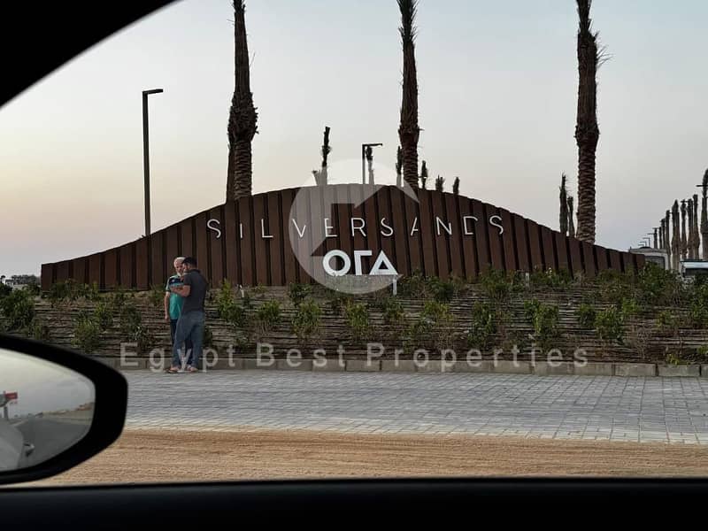 6 584135641_4236493569908764_5419154330874759994_n. jpg