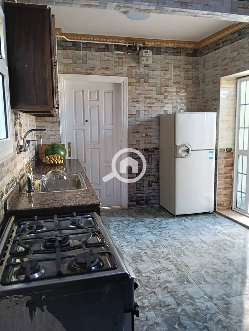 7 4bc25f74-80a7-4adc-a5cf-e0cef4ae6289. jpg