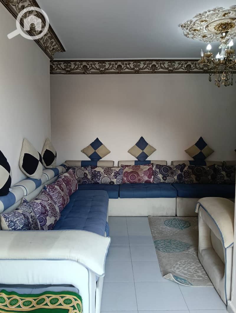 9 ca603199-f46e-4694-8a69-80a1d519cc7c. jpg