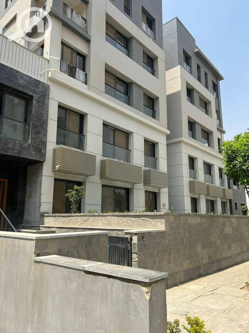 5 4ae3e98f-9b7d-4127-8650-606e6fa75751. jpg