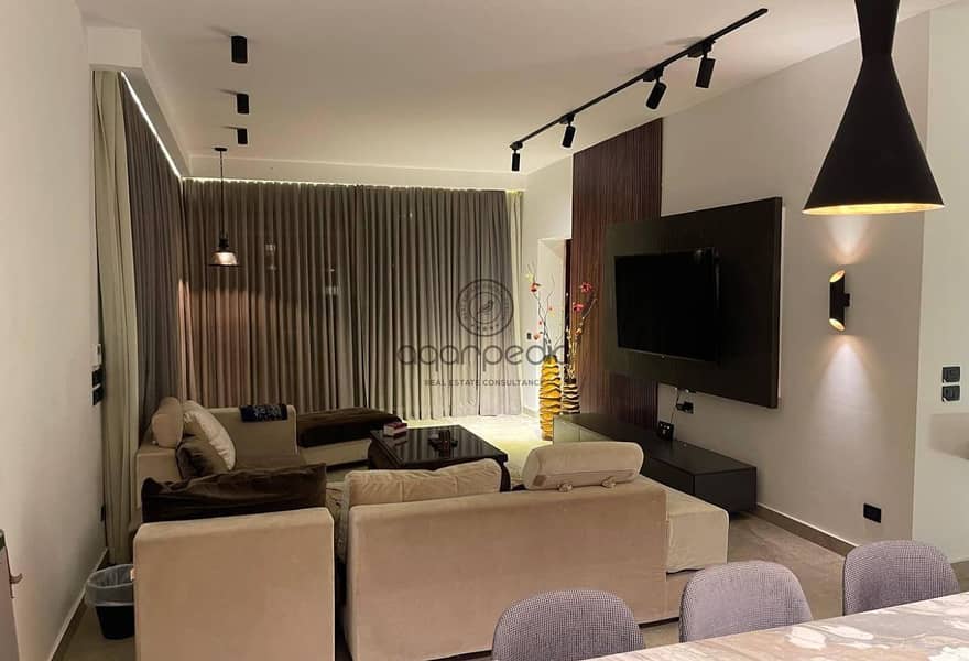 5 8bd8403f-3de9-42f7-a057-cd27214407c6. jpg