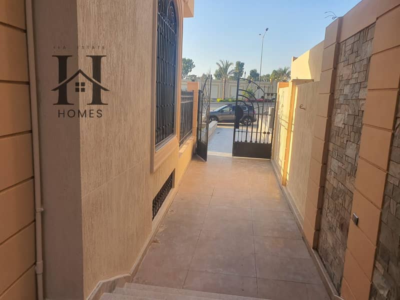 12 WhatsApp Image 2025-12-03 at 4.05. 37 PM. jpeg