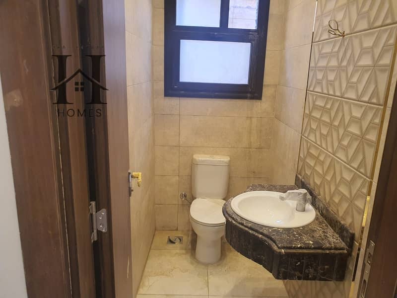 25 WhatsApp Image 2025-12-03 at 4.06. 04 PM. jpeg