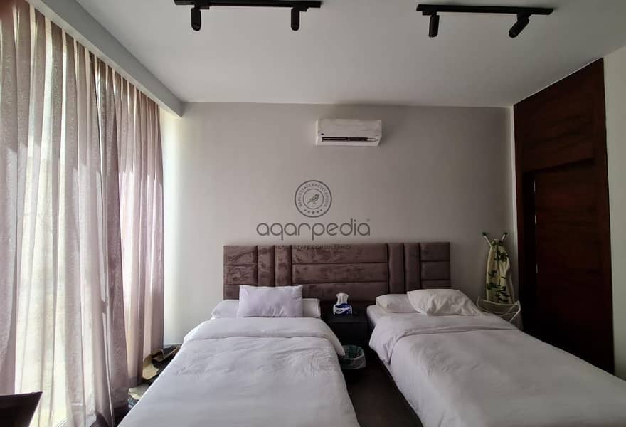 8 a42f1182-1dcc-4df2-8b31-8201ae95f8bd. jpg