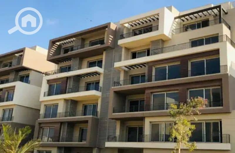 7 8324775-4e352o. jpg