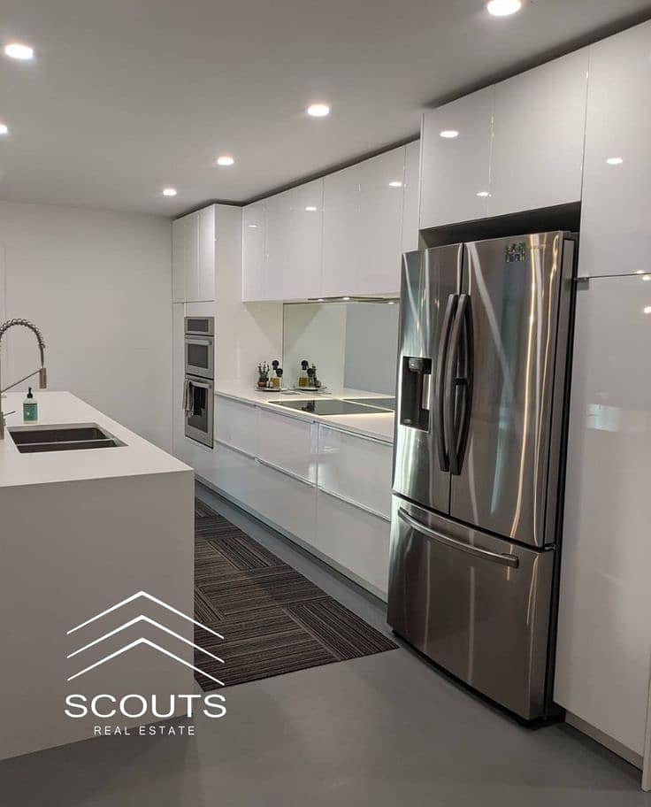 10 448196e0-777a-4e22-9164-ea8d43e4d593. jpeg