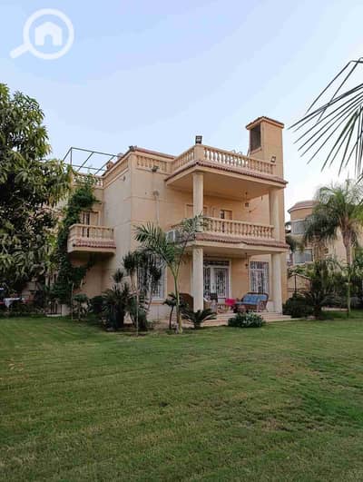 فیلا 6 غرف نوم للبيع في الشيخ زايد، الجيزة - IMG-20251204-WA0046. jpg