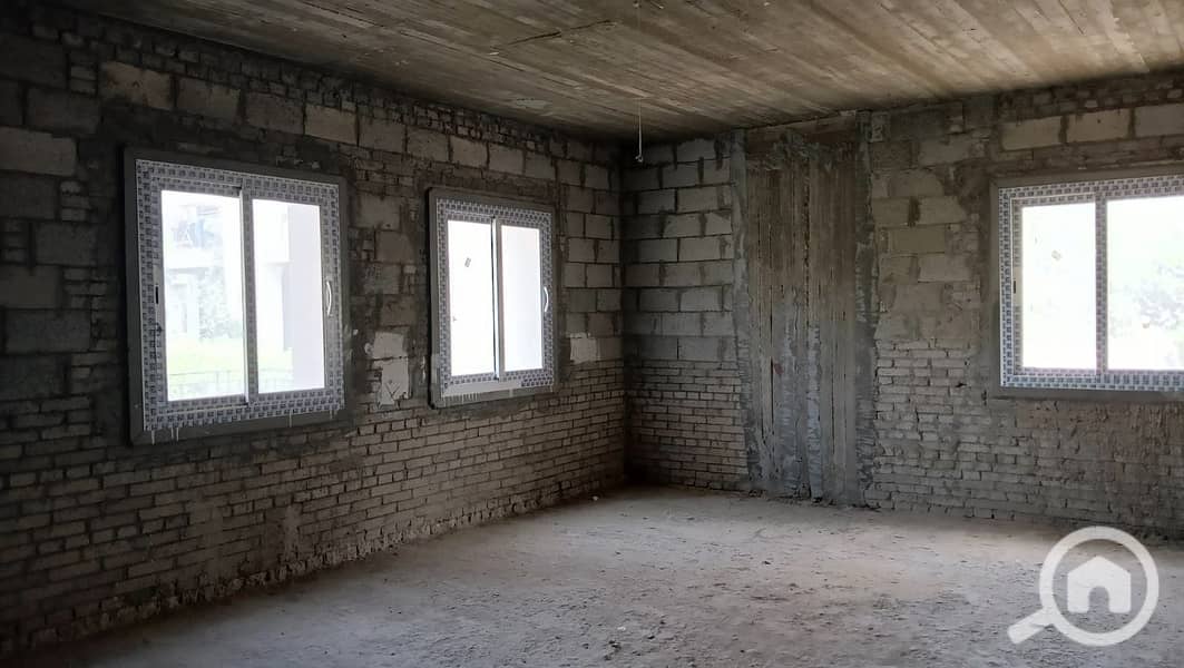 4 WhatsApp Image 2025-12-04 at 2.24. 36 PM (1). jpeg