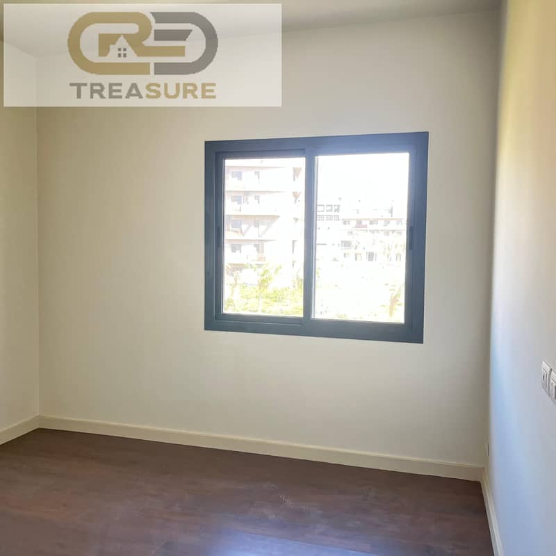 5 WhatsApp Image 2025-12-04 at 12.50. 24 PM. jpeg