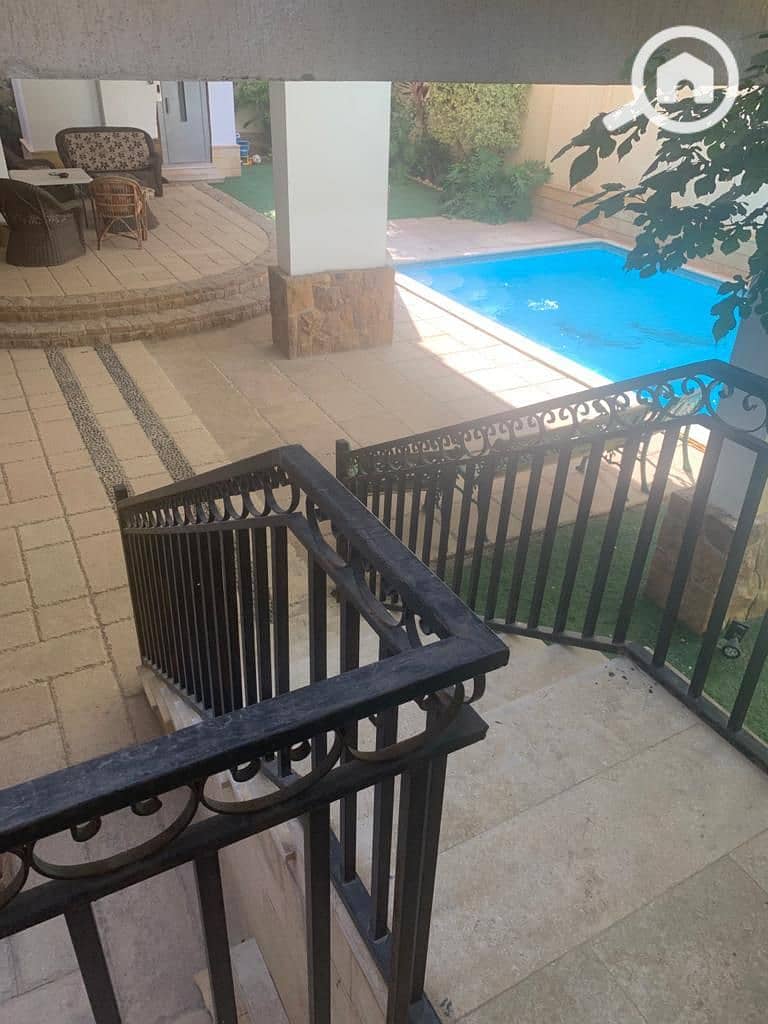 6 ed2fdd61-c764-4f28-9b19-e85928ec6494. jpg