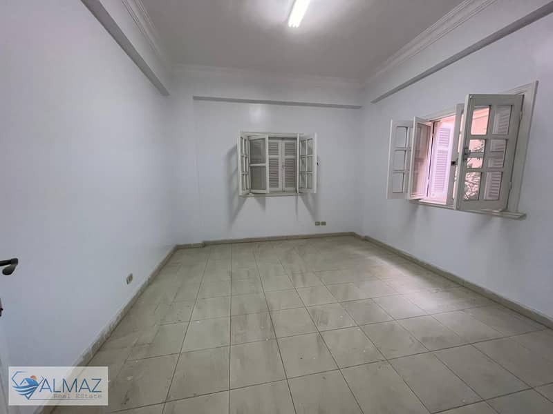 5 WhatsApp Image 2025-12-04 at 1.32. 25 PM (2). jpeg