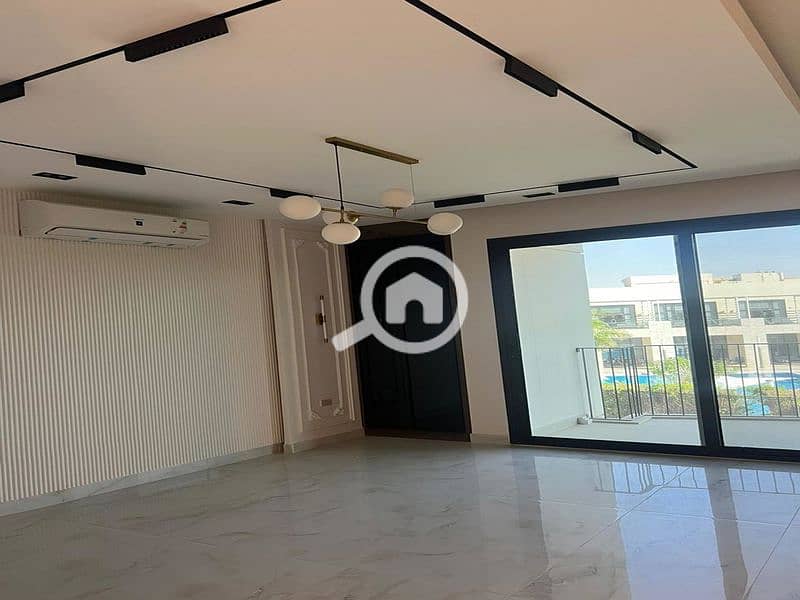 2 WhatsApp Image 2025-02-12 at 7.23. 29 PM_800x600. jpg