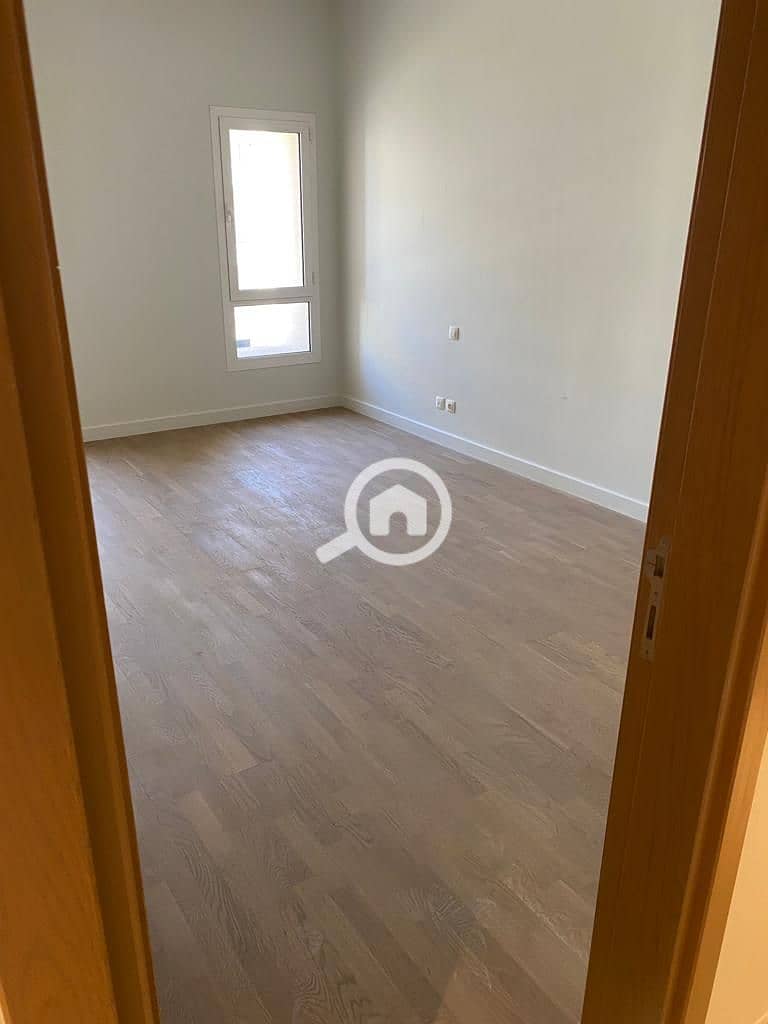 7 WhatsApp Image 2025-12-01 at 3.21. 50 PM. jpeg