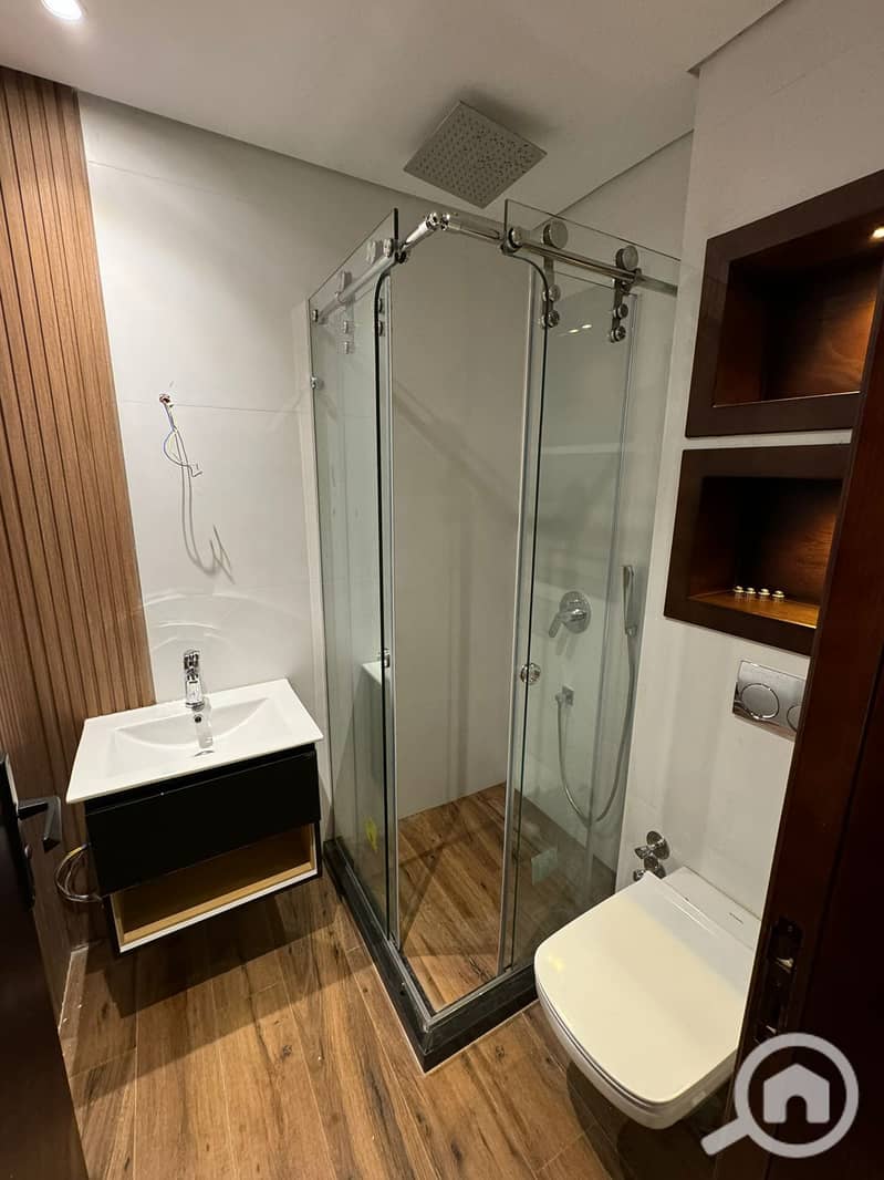 6 WhatsApp Image 2025-12-04 at 1.37. 31 PM (1). jpeg