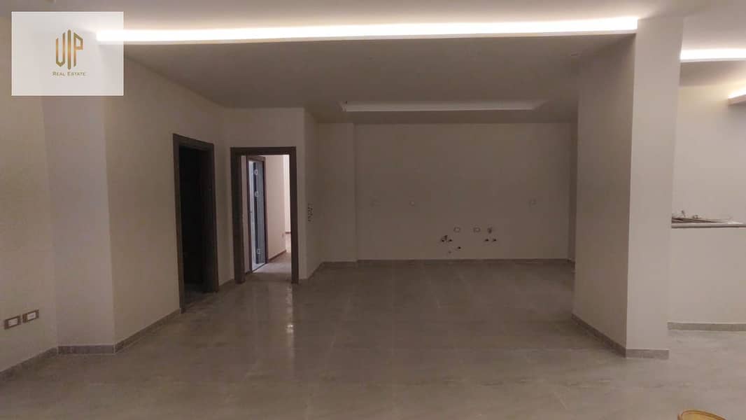 3 WhatsApp Image 2025-12-03 at 7.46. 09 PM. jpeg