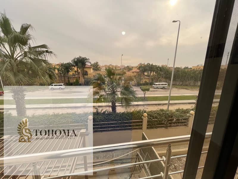 8 e938faa9-e7e4-4ecf-ae45-160598207704. jpg