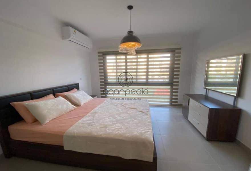 4 05b62b35-b095-4175-beed-ea57231b2311. jpg