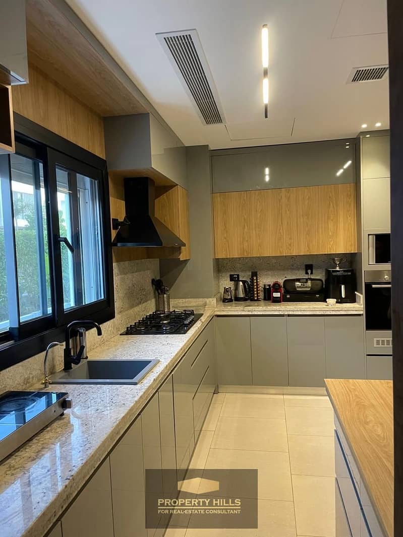 6 WhatsApp Image 2025-11-16 at 3.37. 53 PM (3). jpeg