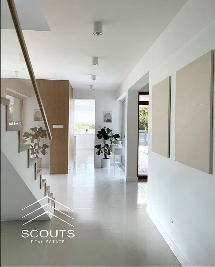 8c7e09da-e918-419b-83a0-ff9d8b3c6ae2. jpeg 8c7e09da-e918-419b-83a0-ff9d8b3c6ae2. jpeg