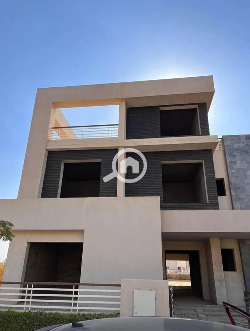 14 WhatsApp Image 2024-07-18 at 1.05. 43 PM (1). jpeg