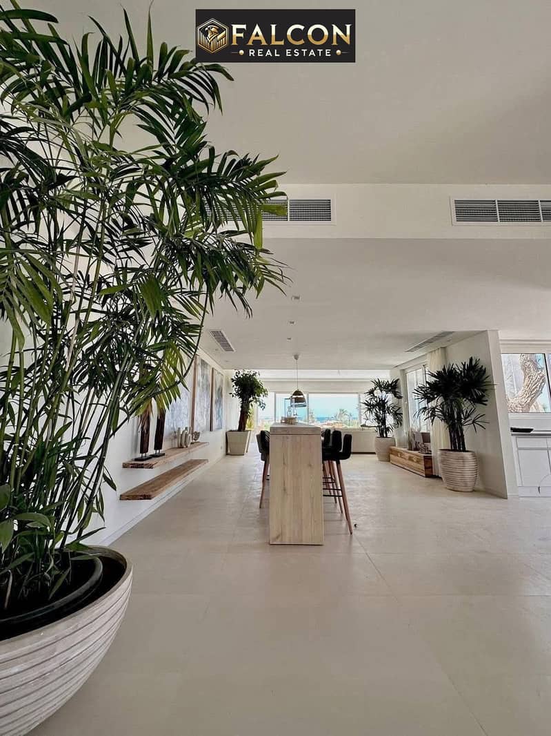 8 67be51f6-f9a3-4711-938f-97240719ef0a. jpg