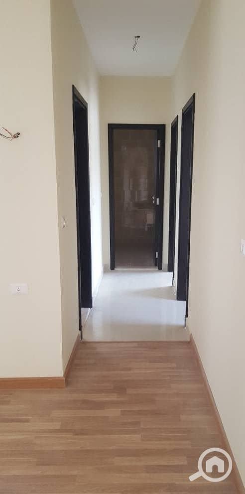 9 7b5aaf21-2a34-4489-bea2-f72aa8e8f80a. jpg