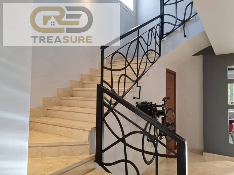 6 WhatsApp Image 2025-12-04 at 2.11. 02 PM (2). jpeg