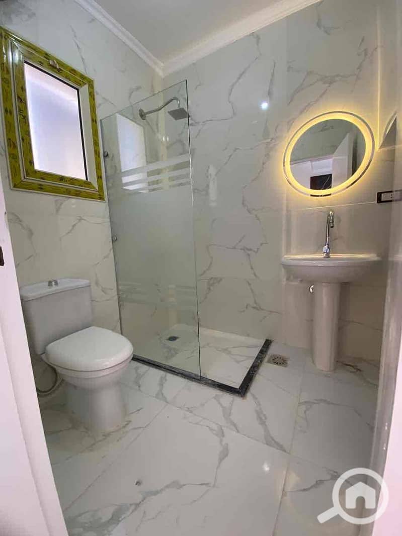 5 62e46d88-5af9-4fcb-bf1c-ce4d0f84c7eb. jpg