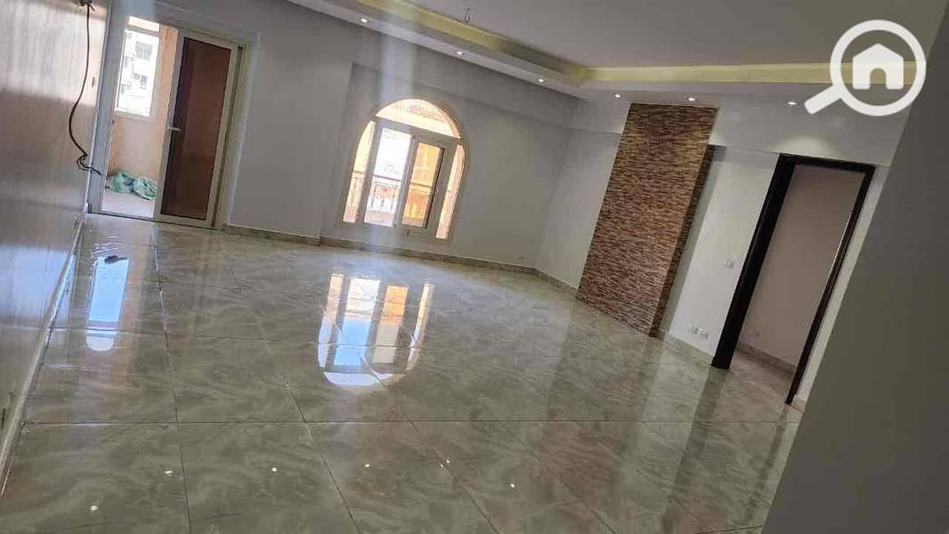 4 4b159a72-b5ed-48bb-8663-b886e5a4441d. jpg